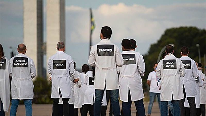 Amnist&iacute;a Internacional cifra en m&aacute;s de 3.000 los profesionales sanitarios fallecidos por coronavirus