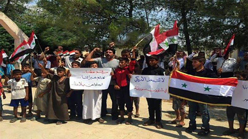 Sirios protestan en Al-Hasaka contra ocupaci&oacute;n de Turqu&iacute;a y EEUU