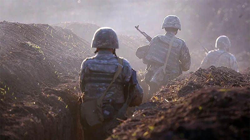 Armenia informa de nuevos enfrentamientos en la frontera con Azerbaiy&aacute;n