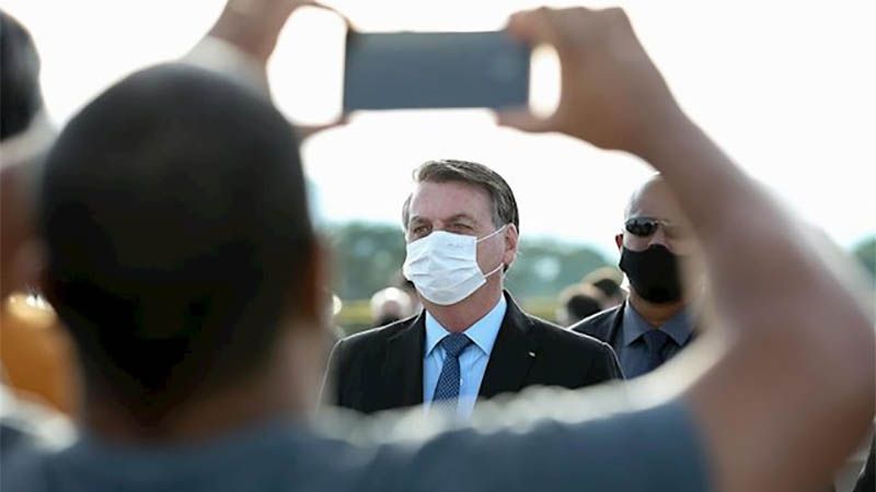 Twitter y Facebook bloquean cuentas de los aliados de Jair Bolsonaro en Brasil