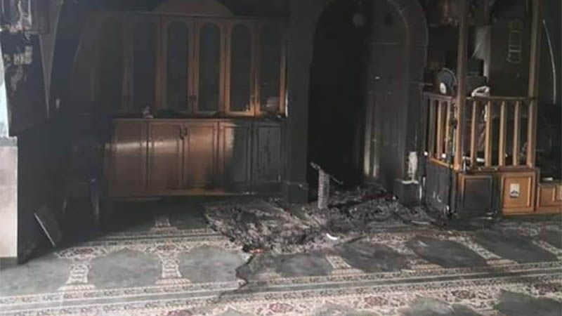 Colonos jud&iacute;os incendian una mezquita en una localidad palestina al norte de Al Quds