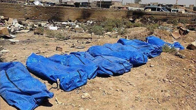 Descubren nuevas fosas comunes de soldados sirios ejecutados por Daesh