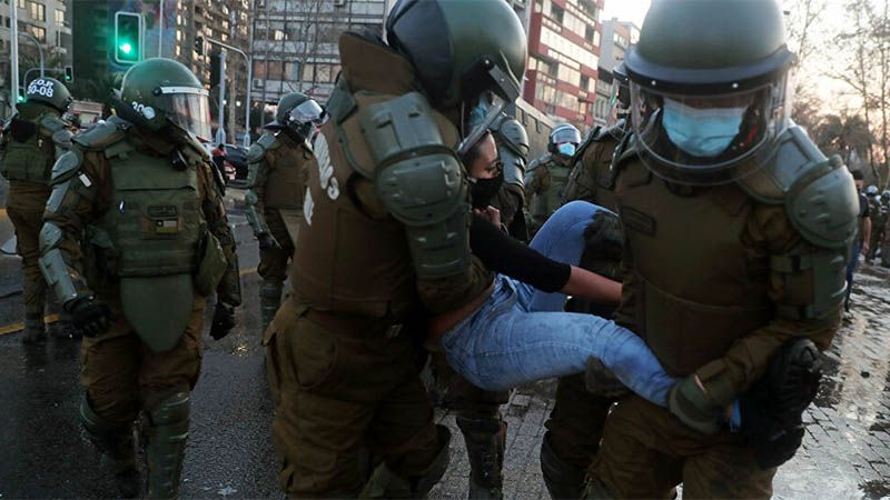 Protesta en el centro de Santiago de Chile termina con 20 detenidos