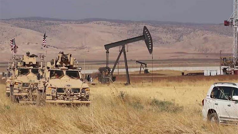 Estados Unidos refuerza sus bases ilegales y contin&uacute;a el robo al petr&oacute;leo de Siria