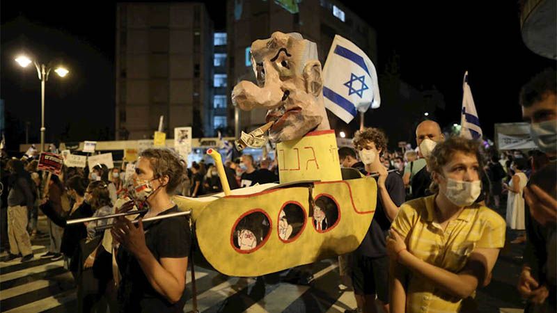 Pese al nuevo confinamiento, miles de israel&iacute;es protestan contra Netanyahu