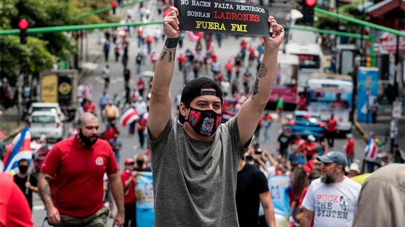 Las protestas en Costa Rica dejan 60 detenidos y 100 polic&iacute;as heridos