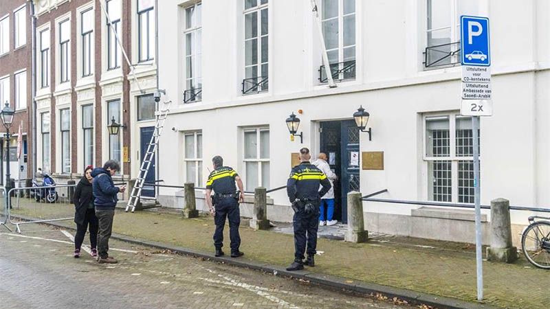 La Polic&iacute;a neerlandesa arresta a un sospechoso tras ataque contra embajada saudita