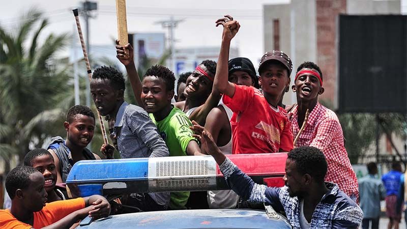 Mueren cuatro personas en protestas en Mogadiscio