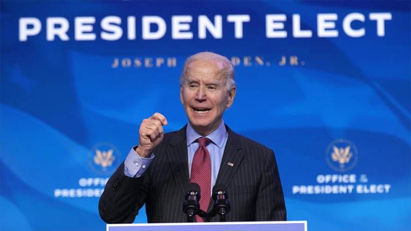 Biden tacha de &ldquo;farsa&rdquo; la distribuci&oacute;n de vacunas en EEUU