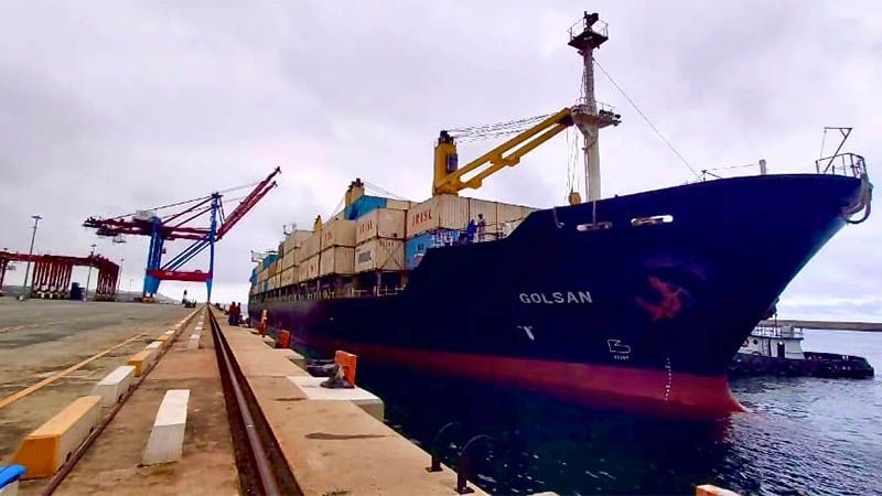 Un nuevo buque iran&iacute; con carga de alimentos llega a Venezuela