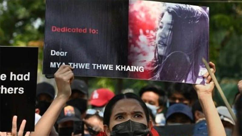 Primera v&iacute;ctima mortal en la represi&oacute;n militar tras el golpe en Birmania