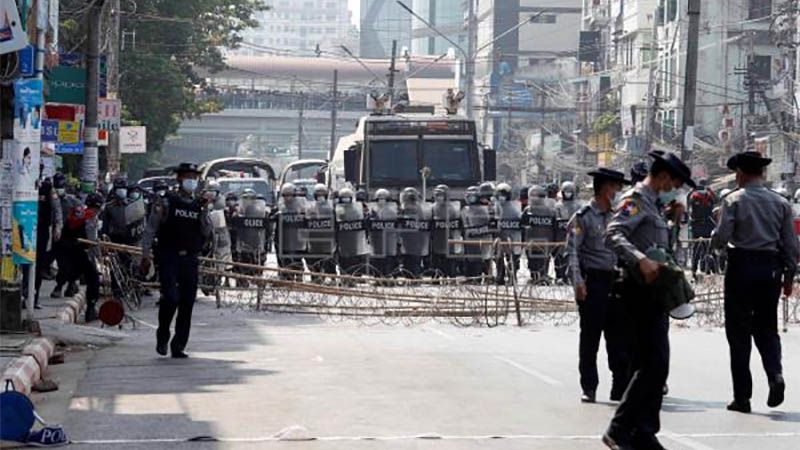 Fallece bajo custodia un pol&iacute;tico detenido por la junta militar birmana