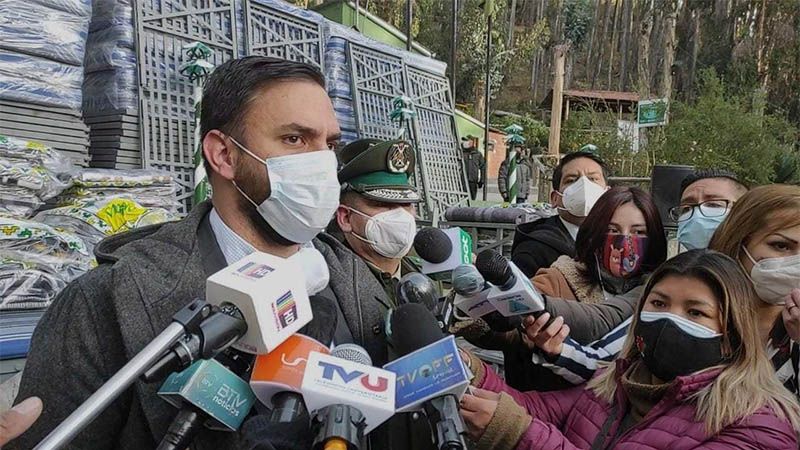 Bolivia investiga env&iacute;o de armas a gobierno de &Aacute;&ntilde;ez desde Ecuador