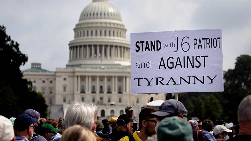 Simpatizantes de Trump se congregan frente al Capitolio en EEUU