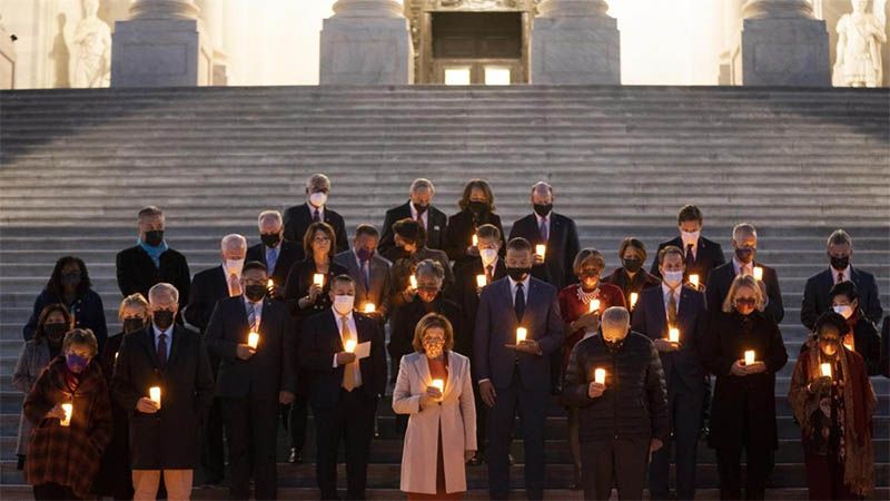Estados Unidos sobrepasa las 800.000 muertes por covid-19