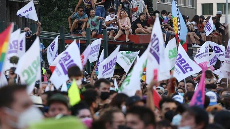 La izquierda latinoamericana celebra el ascenso de Gabriel Boric a la Presidencia de Chile