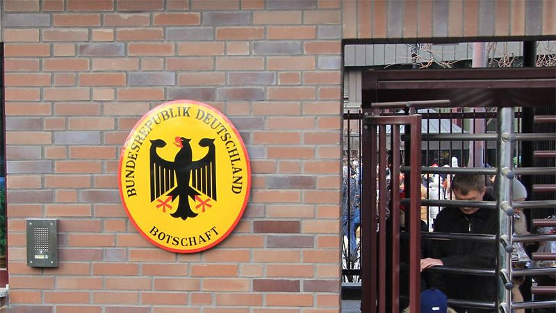 Rusia expulsa a dos diplom&aacute;ticos alemanes como respuesta sim&eacute;trica a las acciones de Berl&iacute;n