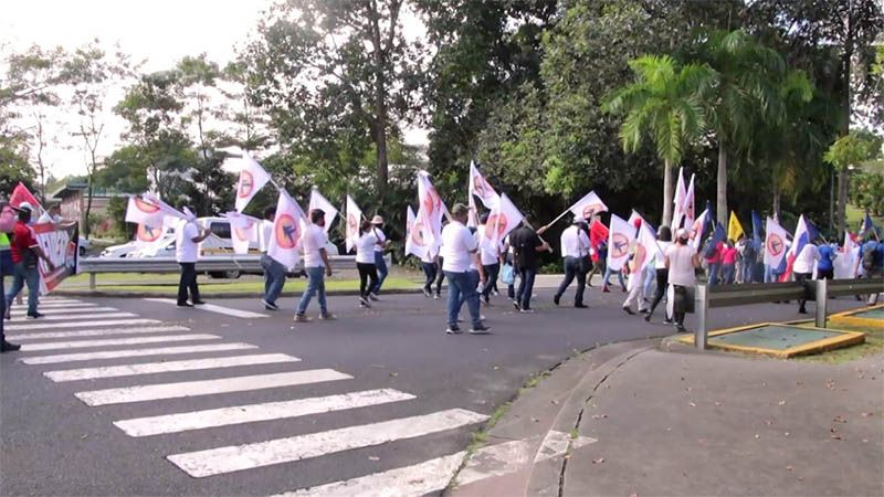 Paname&ntilde;os exigen justicia 32 a&ntilde;os despu&eacute;s de la invasi&oacute;n de EEUU