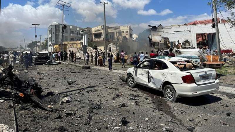 M&aacute;s de seis muertos por un atentado suicida perpetrado por Al Shabaab en Mogadiscio