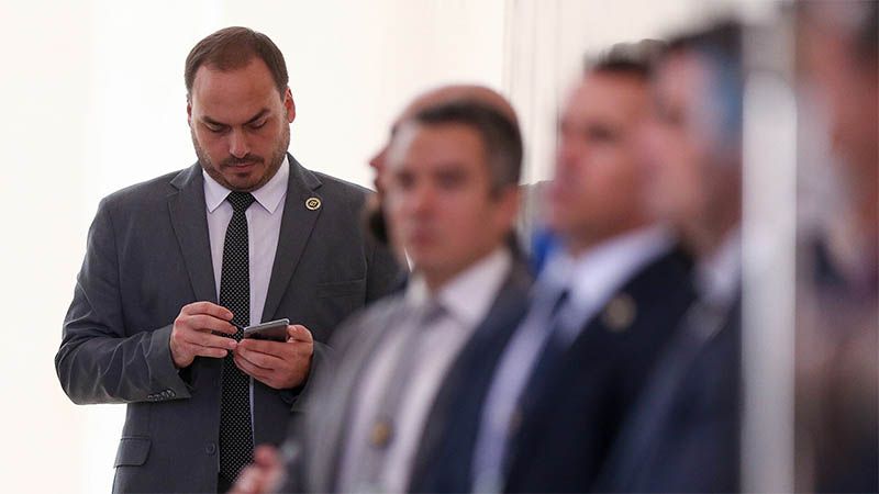 Bolsonaro trat&oacute; de comprar un software esp&iacute;a israel&iacute;