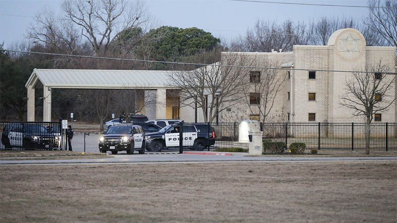 Dos detenidos en Inglaterra por la toma de rehenes en sinagoga de EEUU