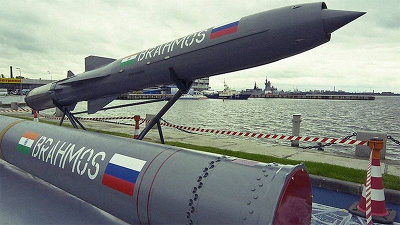 India ensaya con &eacute;xito un misil de crucero supers&oacute;nico
