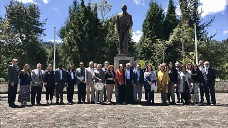 Pa&iacute;ses latinoamericanos discuten en Bogot&aacute; proyectos de promoci&oacute;n del espa&ntilde;ol