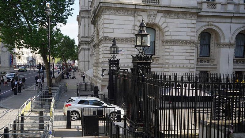Detenido en Londres el conductor que estrell&oacute; su coche contra la verja de Downing Street