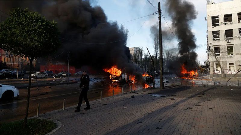 Kiev activa sus defensas a&eacute;reas tras ser sacudida por fuertes explosiones