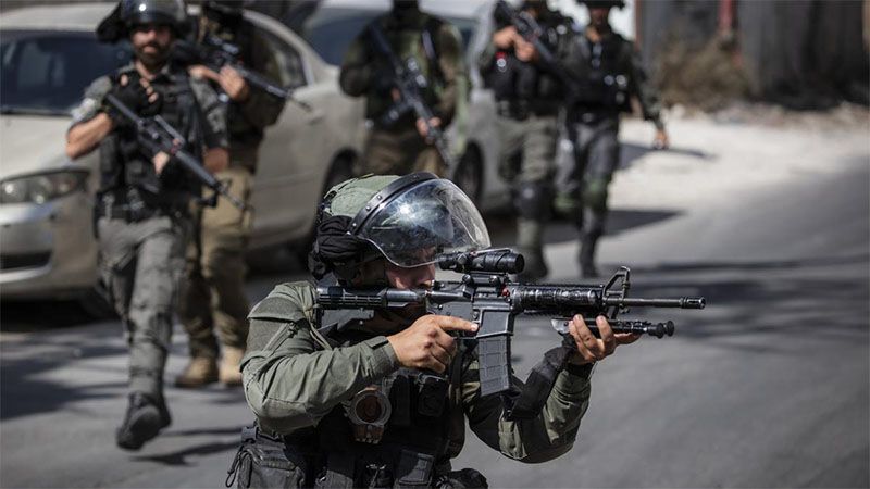 Un ni&ntilde;o de dos a&ntilde;os y su padre alcanzados dentro de su casa por disparos del ej&eacute;rcito israel&iacute;