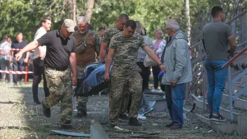 Rusia ataca Kiev por sexto d&iacute;a consecutivo