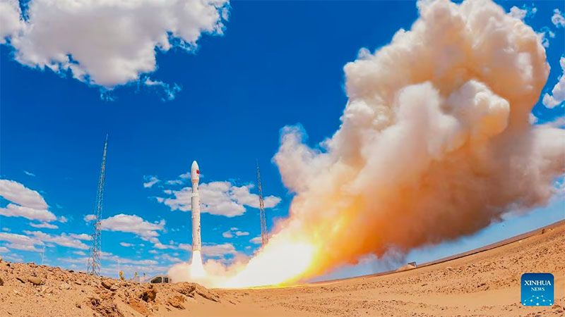 China pone en &oacute;rbita 29 sat&eacute;lites en un solo lanzamiento, su nuevo r&eacute;cord