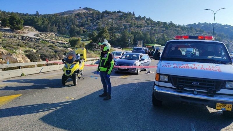 Un colono israel&iacute; muerto y ocho heridos en un tiroteo cerca de Al-Quds