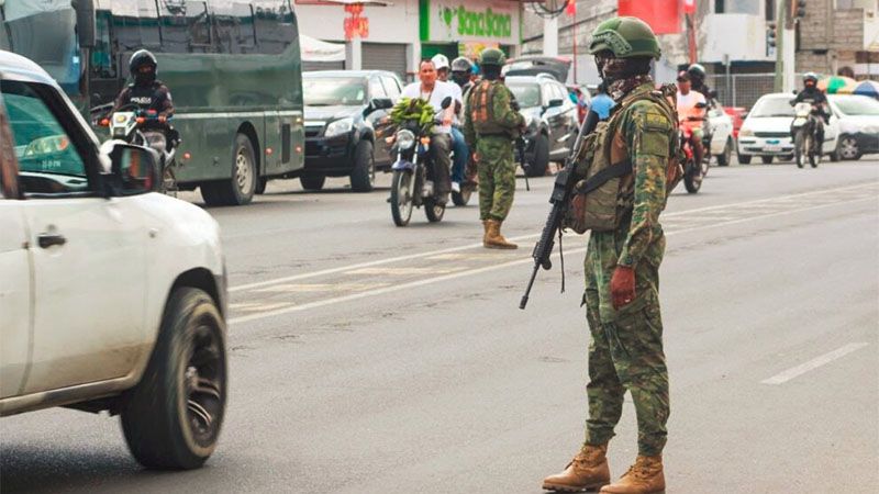 Ecuador extiende 30 d&iacute;as el estado de excepci&oacute;n ante la inseguridad