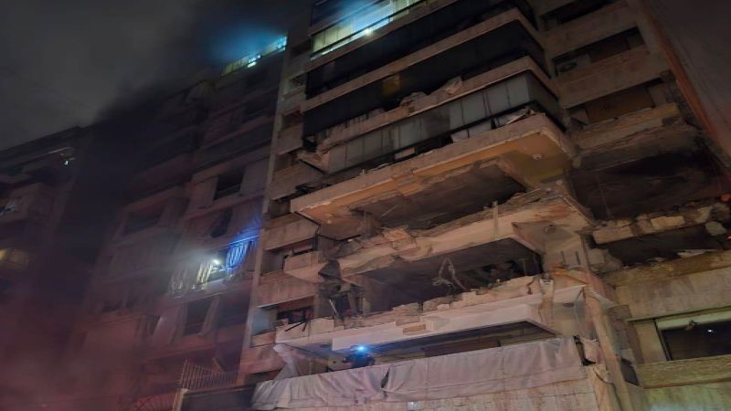 Al menos 22 muertos y 117 heridos por los bombardeos israel&iacute;es contra el centro de Beirut