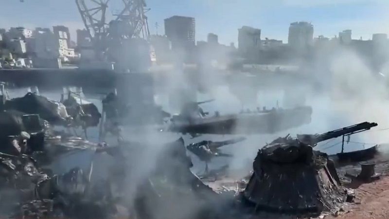 El r&eacute;gimen sionista destruye la flota militar de Siria