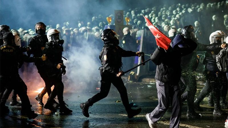 M&aacute;s de 1.100 detenidos en Turqu&iacute;a en 5 d&iacute;as de protestas tras arresto de rival de Erdogan