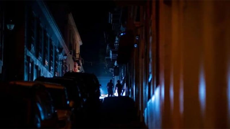 Apag&oacute;n masivo deja a oscuras Puerto Rico