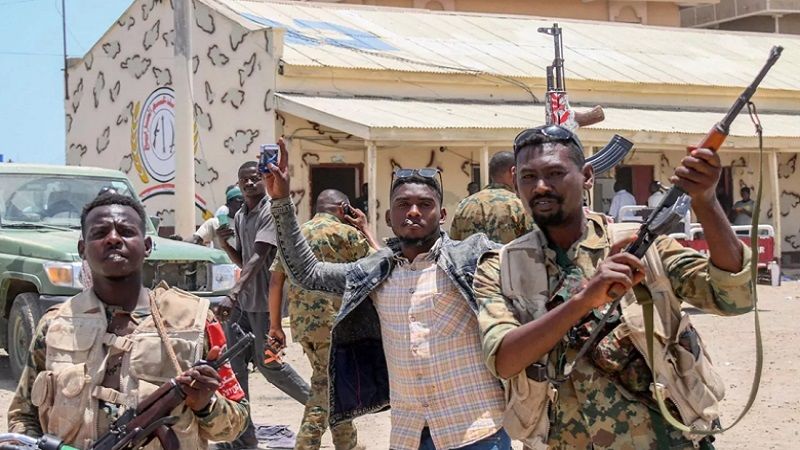 M&aacute;s de ocho muertos en un ataque de las RSF contra un campamento de desplazados en Darfur