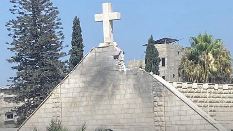 Aumentan a tres los muertos por el ataque israel&iacute; contra la iglesia cat&oacute;lica de la Franja de Gaza