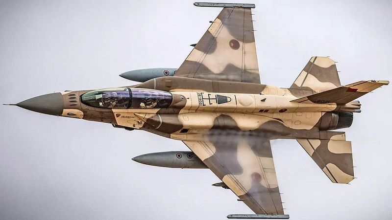 Marruecos: Mueren dos militares al estrellarse un avi&oacute;n durante un entrenamiento en Fez