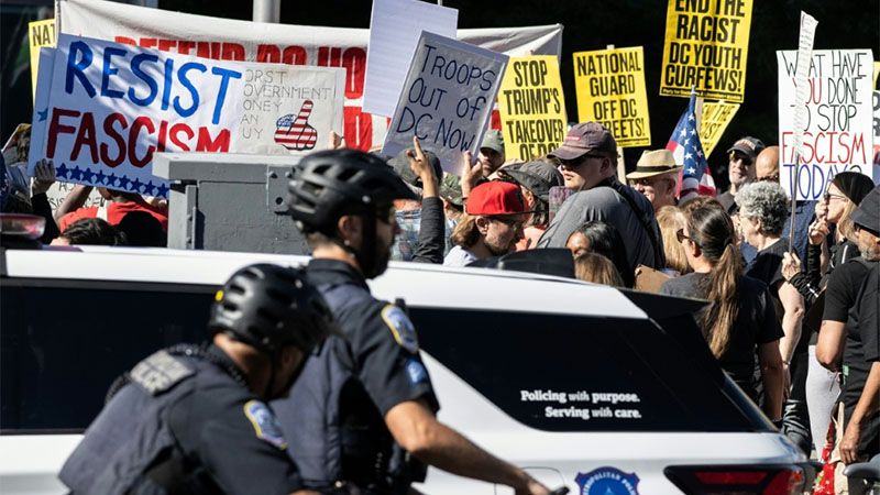 Washington demanda a Trump por el despliegue de fuerzas federales