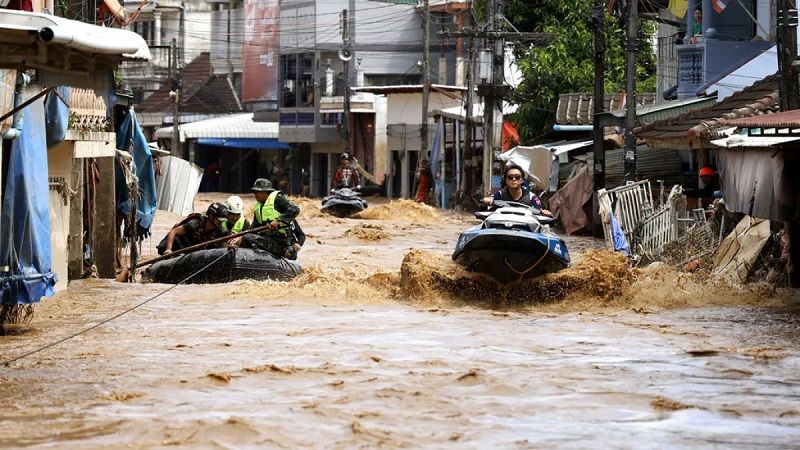 Las inundaciones en el norte de Vietnam dejan m&aacute;s de ocho muertos