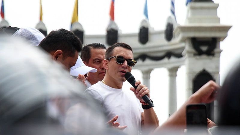 El presidente de Ecuador denuncia presunto intento de envenenarlo al hallar sustancias t&oacute;xicas en un regalo