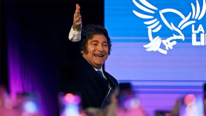 Javier Milei celebra el triunfo de su partido en las legislativas de Argentina