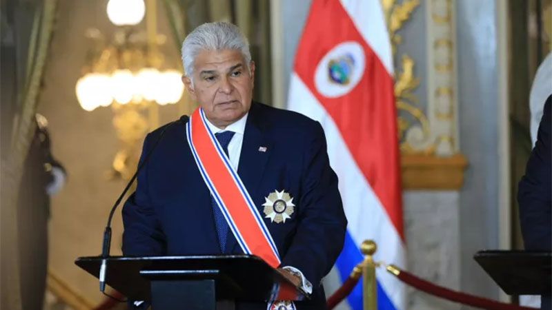 Presidente de Panam&aacute; admite que advirti&oacute; sobre &ldquo;prender&rdquo; el pa&iacute;s si no lo dejaban postularse