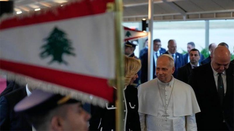 Miles de libaneses reciben a Le&oacute;n XIV en su hist&oacute;rica visita al pa&iacute;s