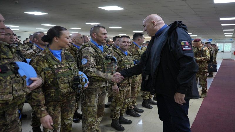 Crosetto: Italia planea mantener tropas en L&iacute;bano tras el fin del mandato de la FINUL