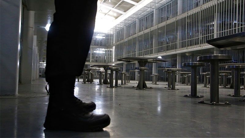 El hombre que mat&oacute; a nueve personas en Surinam se suicid&oacute; en la c&aacute;rcel