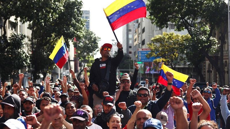 El pueblo venezolano se moviliza para pedir la liberaci&oacute;n del presidente Nicol&aacute;s Maduro